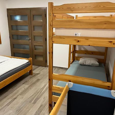 Rajczi Apartman 莫哈奇 外观 照片
