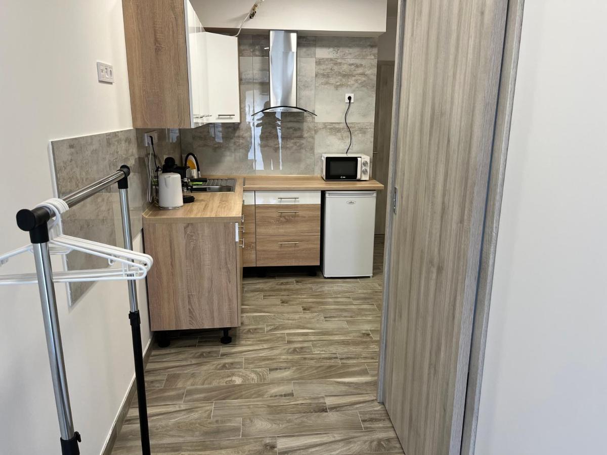 Rajczi Apartman 莫哈奇 外观 照片