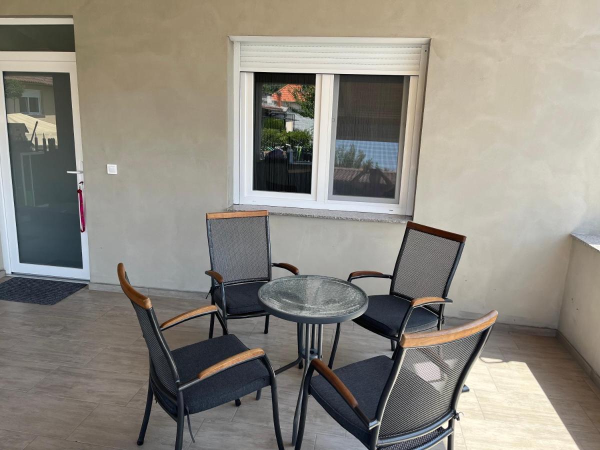 Rajczi Apartman 莫哈奇 外观 照片